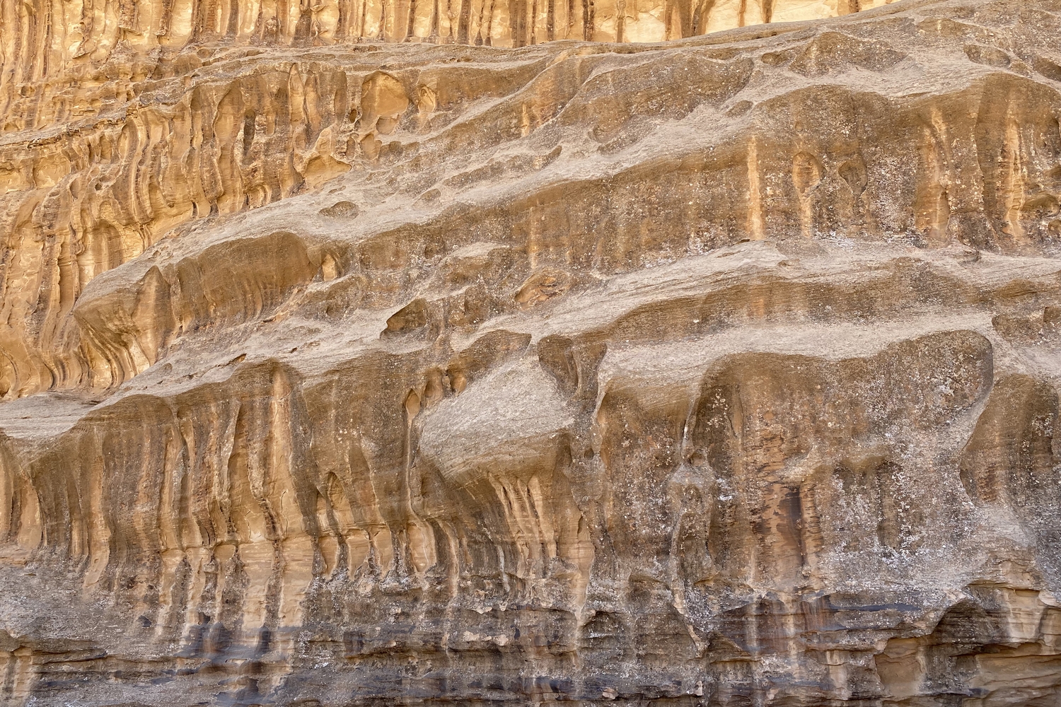 Jabal Rum sandstone